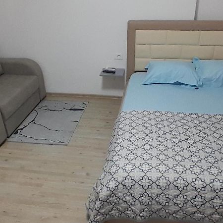Klent Studio Apartment Pogradec Exteriör bild