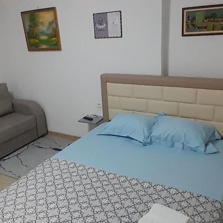 Klent Studio Apartment Pogradec Exteriör bild