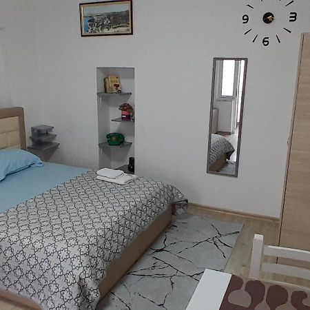 Klent Studio Apartment Pogradec Exteriör bild