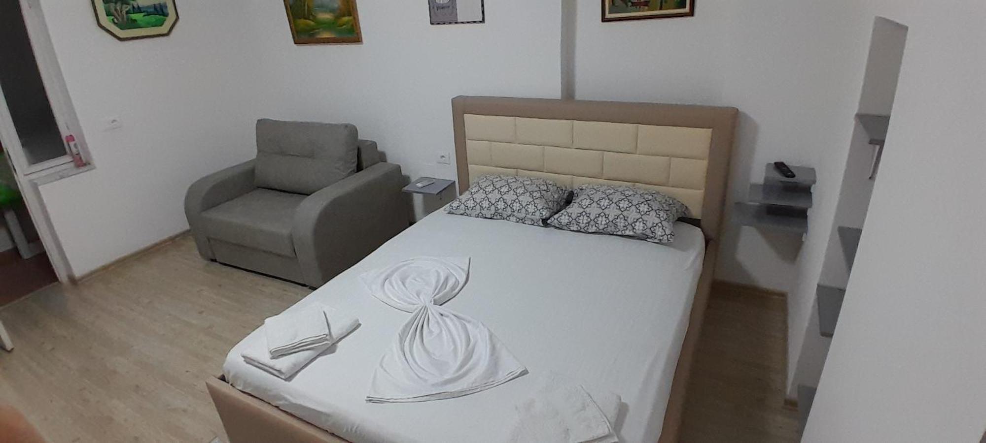 Klent Studio Apartment Pogradec Exteriör bild