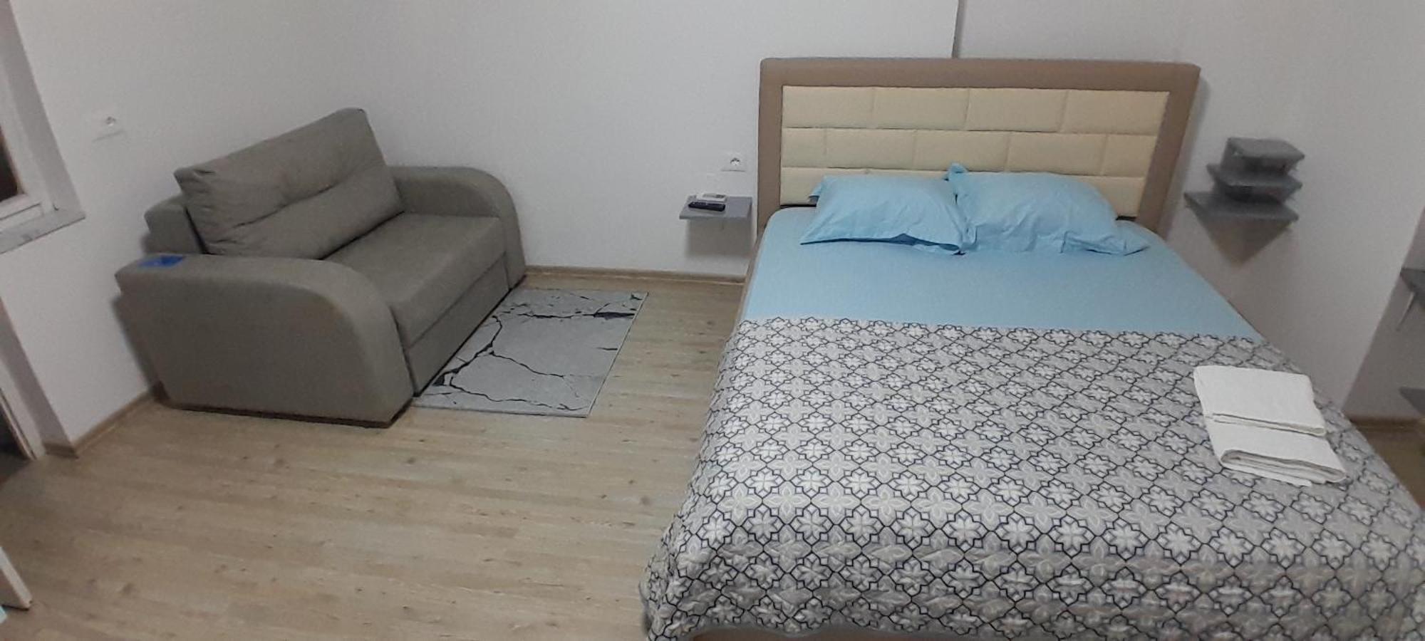 Klent Studio Apartment Pogradec Exteriör bild
