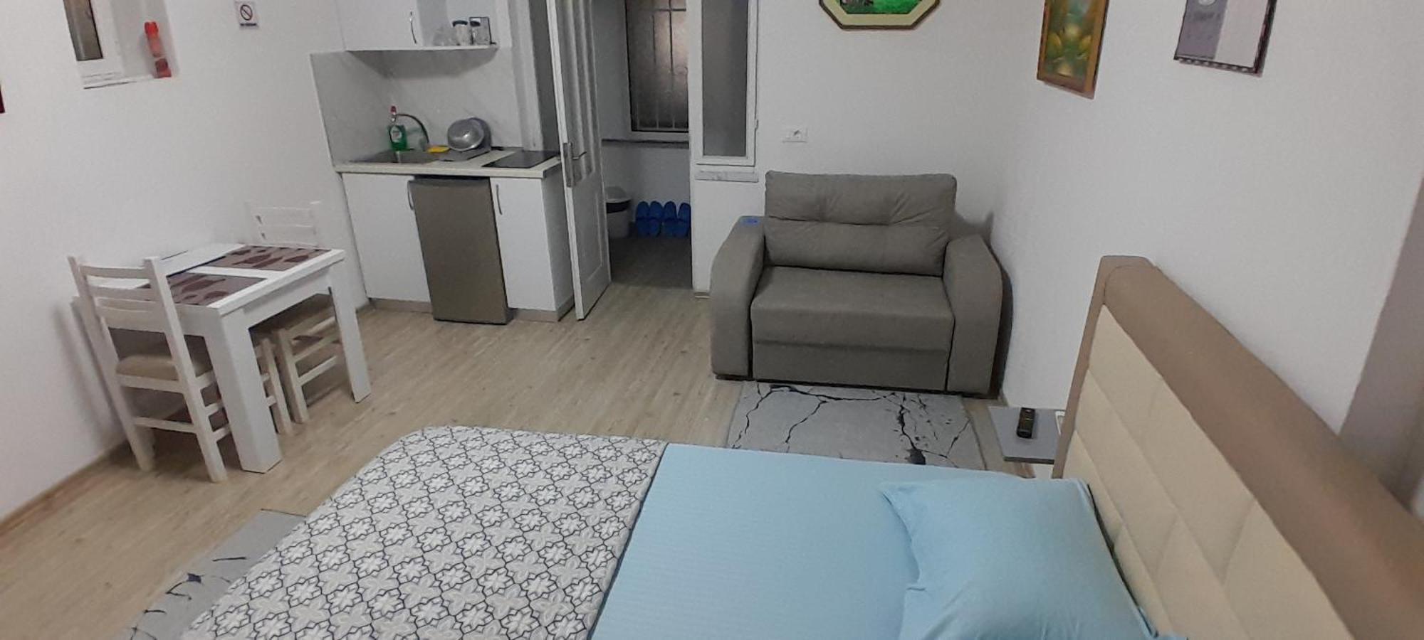 Klent Studio Apartment Pogradec Exteriör bild