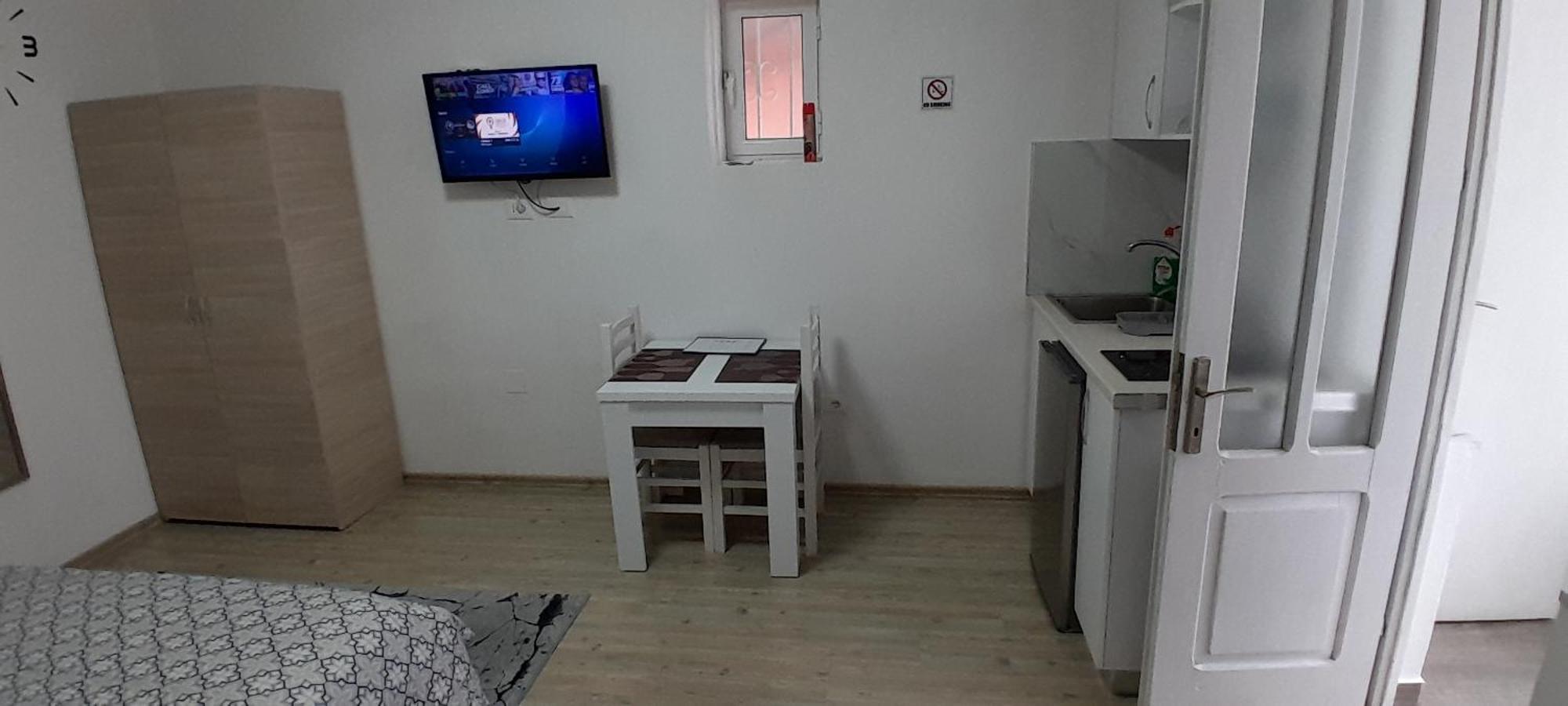 Klent Studio Apartment Pogradec Exteriör bild